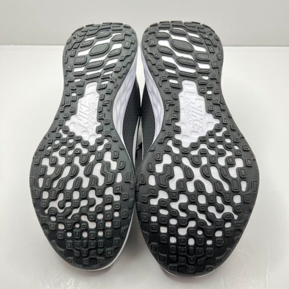 NEW Nike Revolution 6 NN Wide Black White - Size 7 - Picture 6 of 9